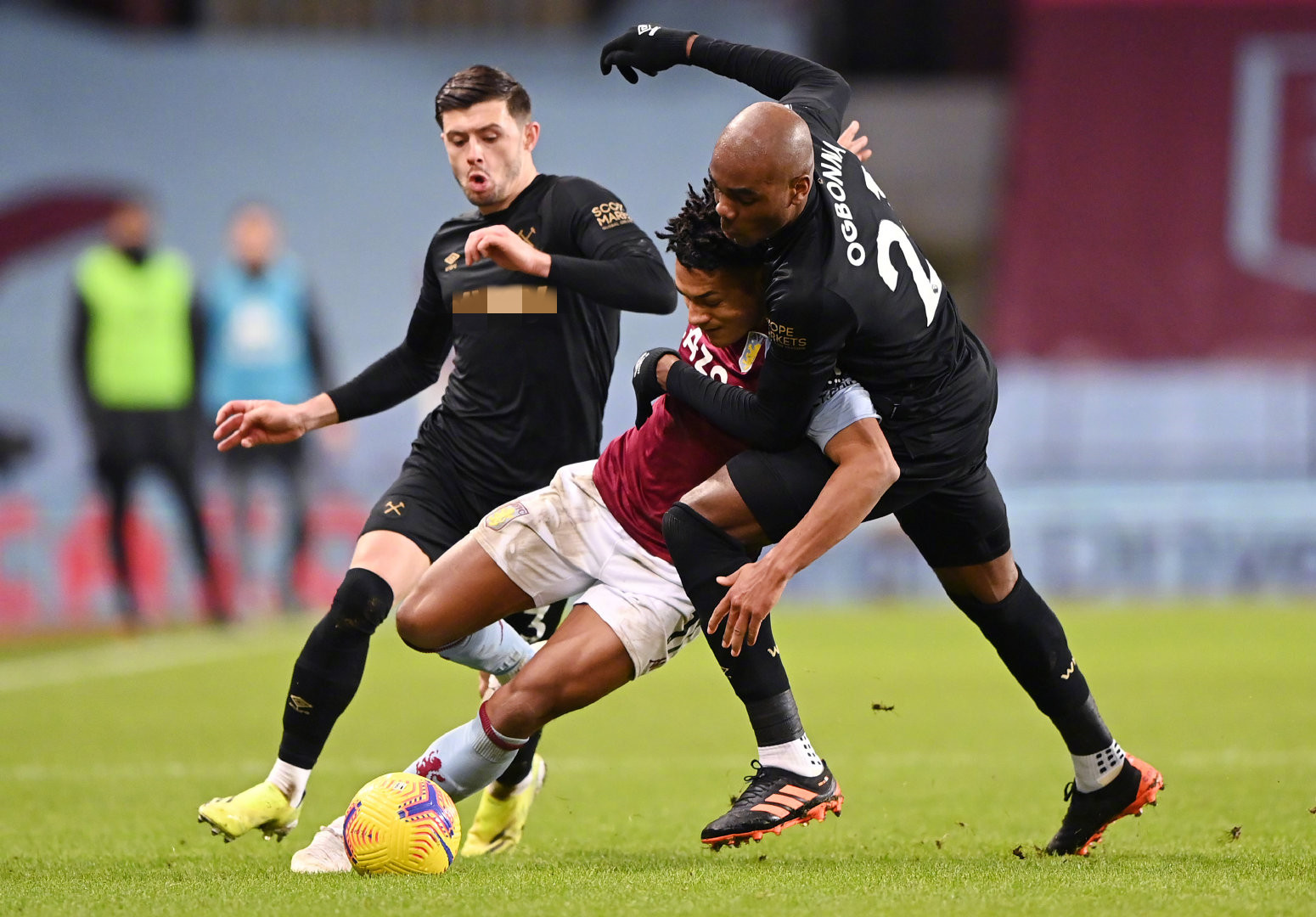 冲上西部第9！勇士五小再破局：库里巴特勒双赢，科尔试验成功？.